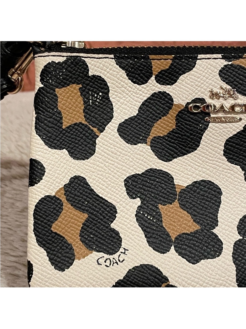COACH Leopard Print Wristlet - Picture 10 of 12